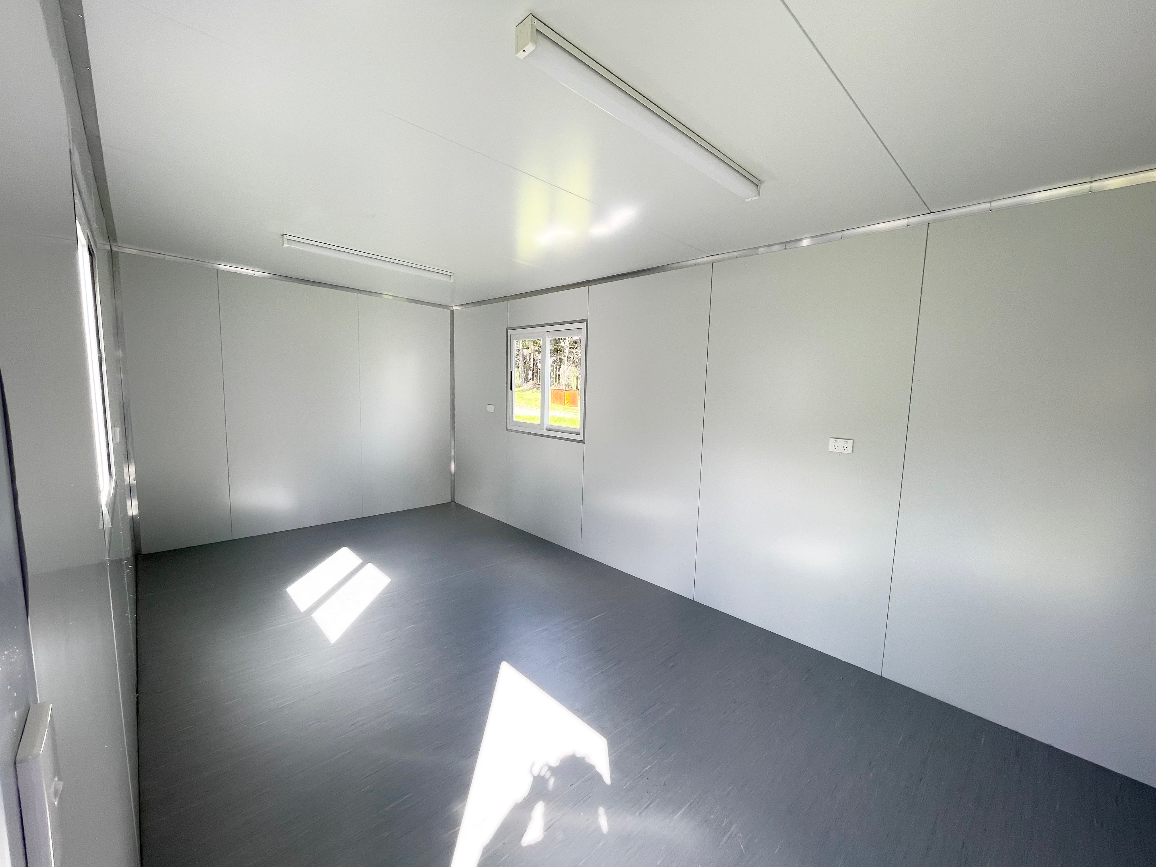 Office 6x3