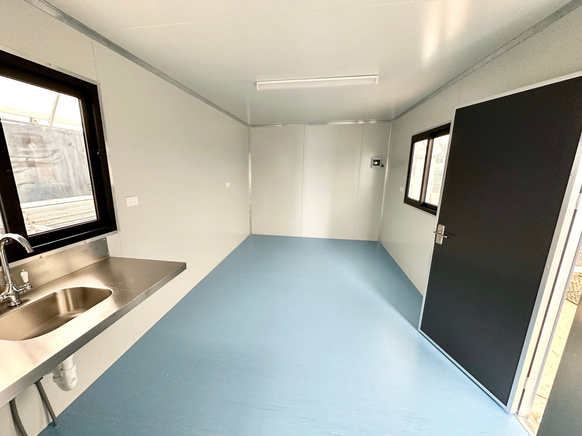 Self Contained Portable 6x3 Self Contained Portable Building – Space King
