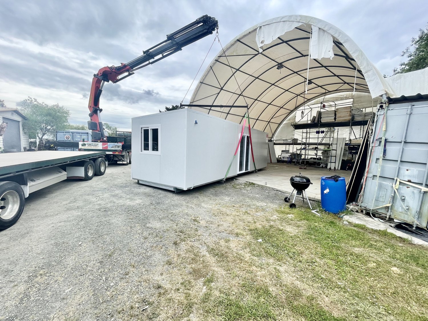 Happy Sunday team! We had a 9x3 portable building go out to one of our awesome commercial customers in Wellsford!