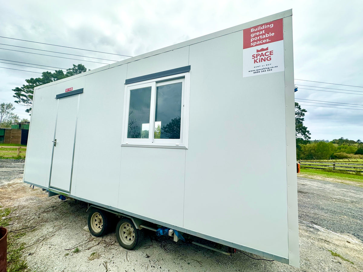 6x3 Self Contained - Portable Building's for HIRE – Space King